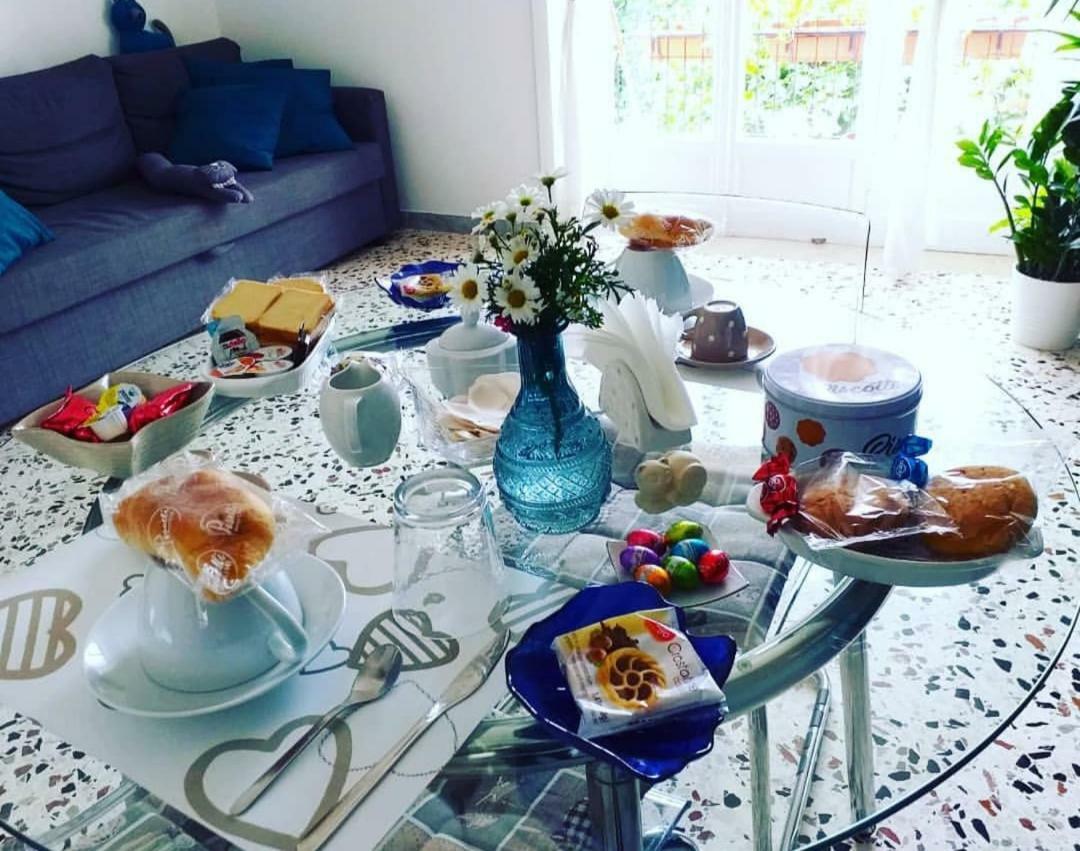Casa Luisa Bed and Breakfast Σαλέρνο Εξωτερικό φωτογραφία